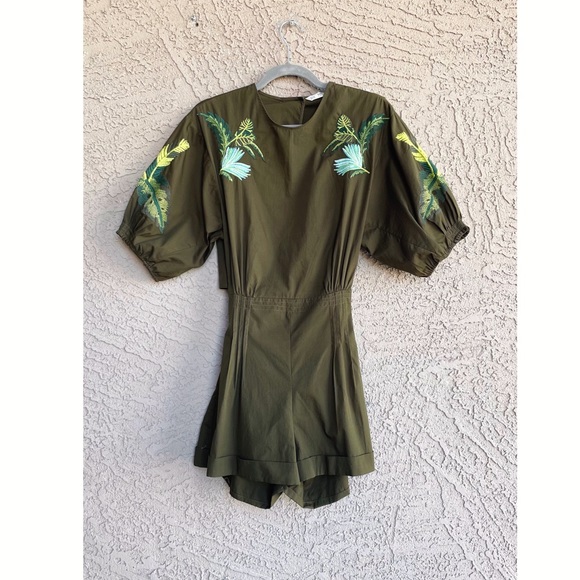 ZARA Army Green Puff Sleeve Blue Tropical Floral Embroidered Open Back Romper - Picture 3 of 12